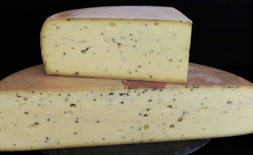 FROMAGE RACLETTE A LA TRUFFE